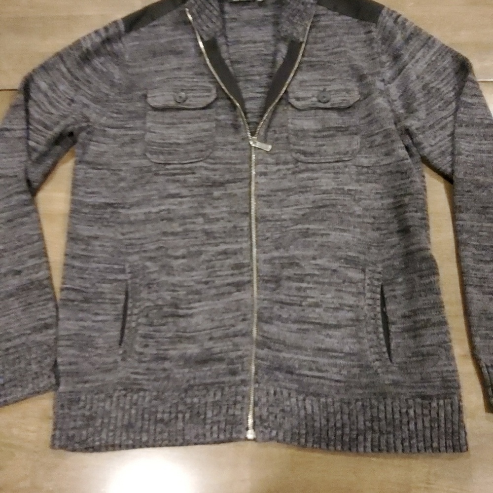 Men's winner zip-up sweater with pocket